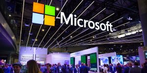 Tech Stocks Slide as Microsoft Drops 6% in After-Hours Trading: Market Wrap-1